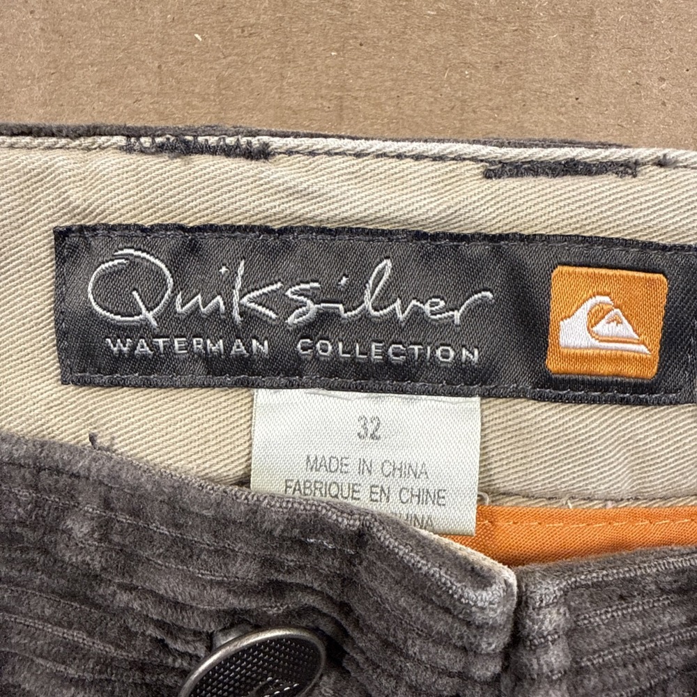 Quicksilver Waterman Corduroy Shorts Men's Size 32 Brown Skater Surf 9" Inseam - Picture 3 of 11